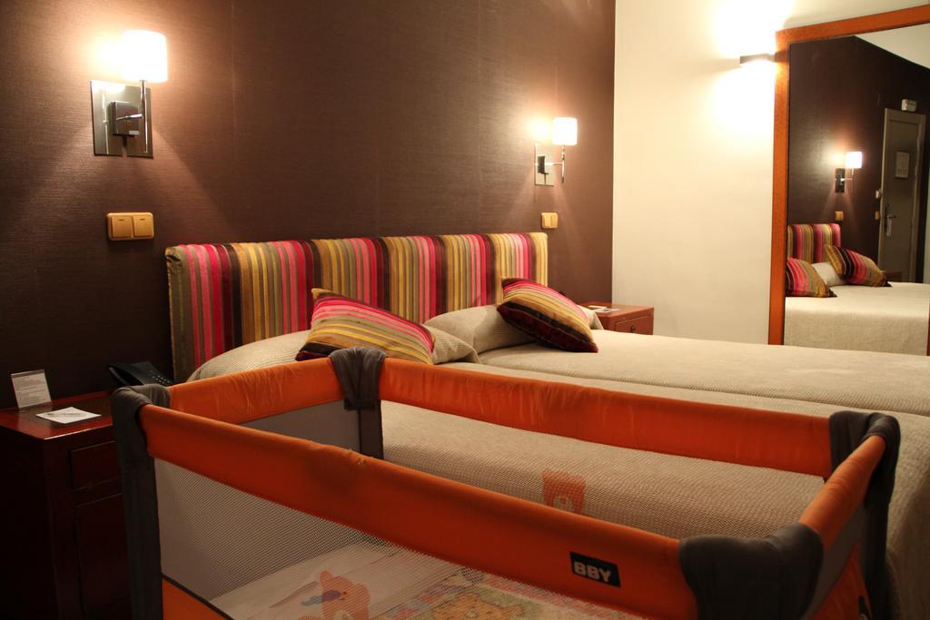 Hotel Palacio Dos Olivos Galdeano エクステリア 写真