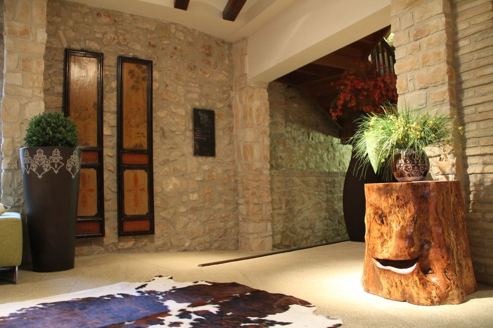 Hotel Palacio Dos Olivos Galdeano エクステリア 写真