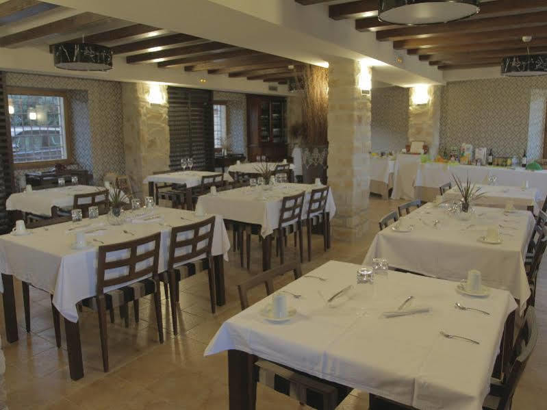 Hotel Palacio Dos Olivos Galdeano エクステリア 写真